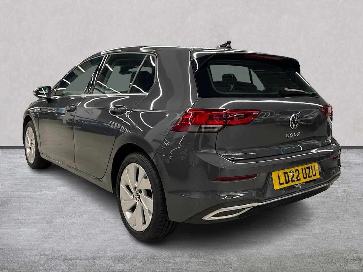 Used Volkswagen Golf 2022 for sale - 76547702: Photo 2