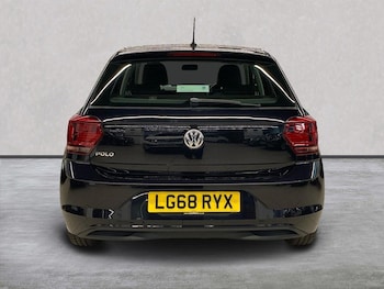 Used Volkswagen Polo 2018 for sale - 75616092: Photo
