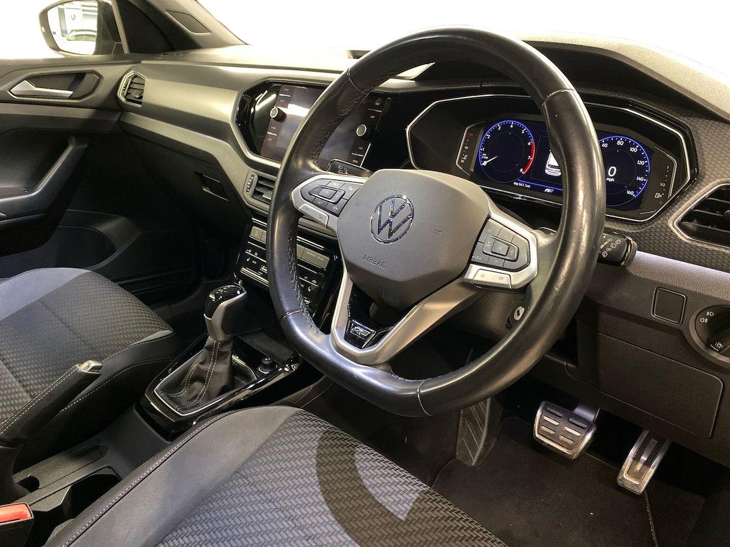 Used Volkswagen T-Cross 2022 for sale - 77775167: Photo 15