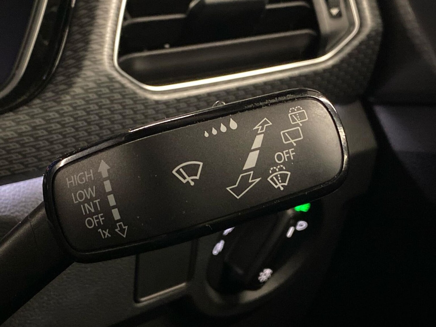 Used Volkswagen T-Cross 2022 for sale - 77775167: Photo 28