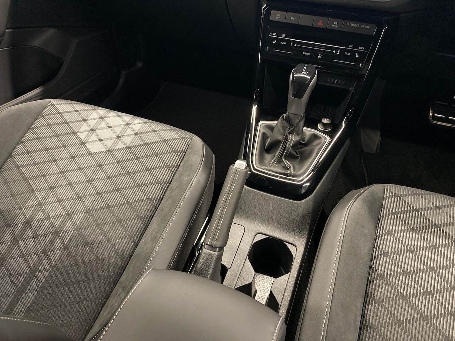 Used Volkswagen T-Cross 2025 for sale - 77487807: Photo 13