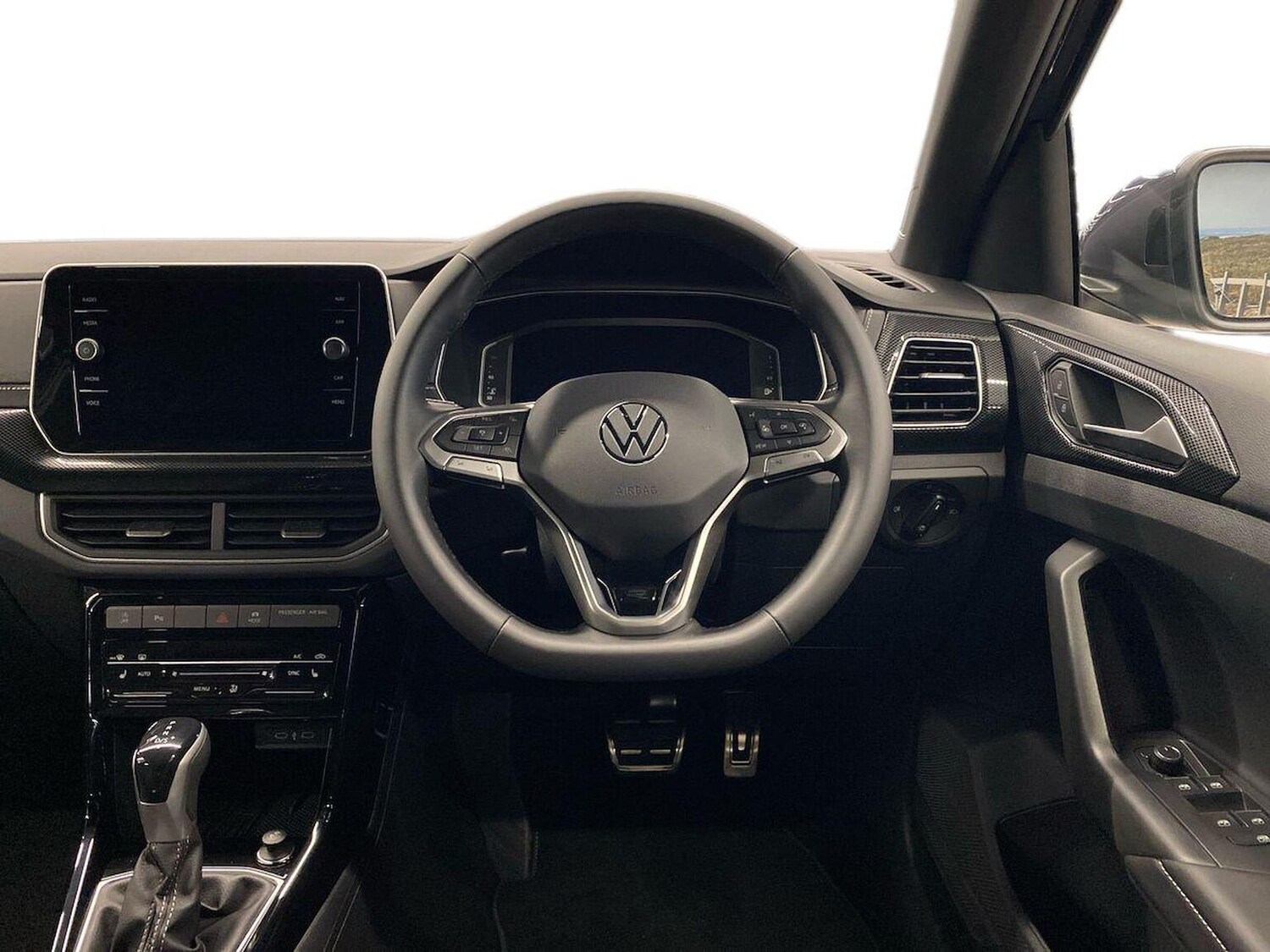 Used Volkswagen T-Cross 2025 for sale - 77487807: Photo 9