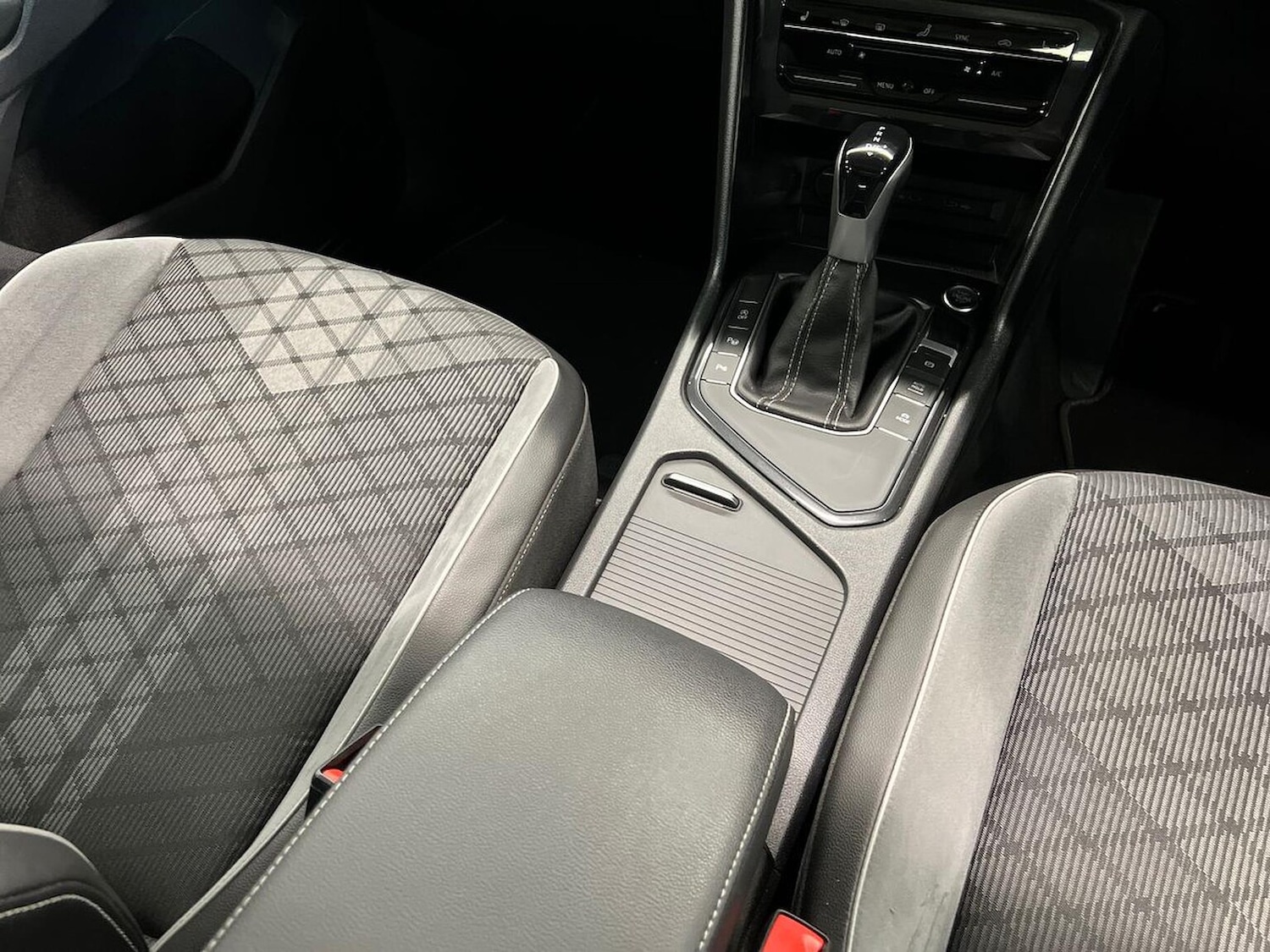 Used Volkswagen Tiguan 2022 for sale - 76380299: Photo 13