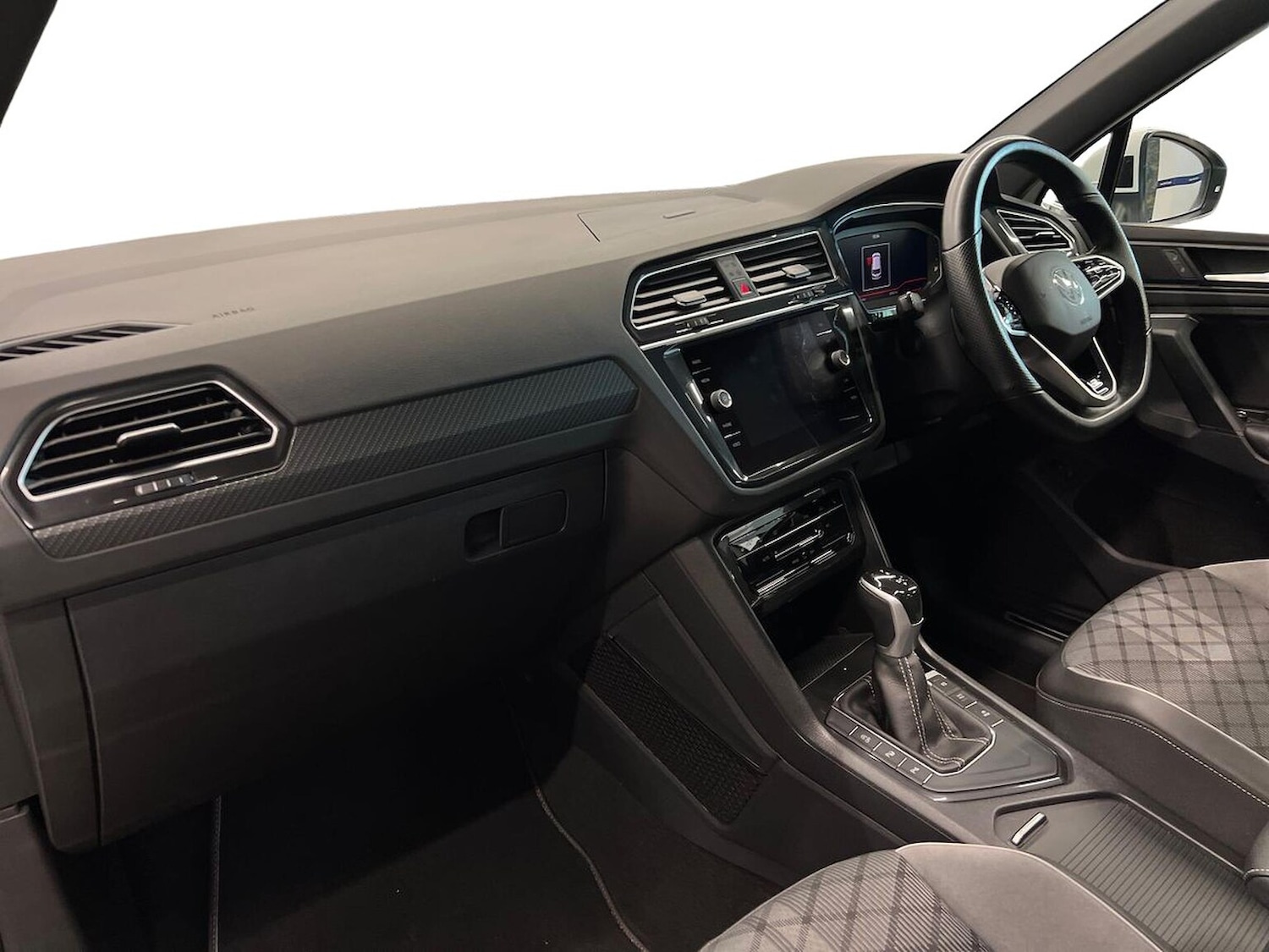 Used Volkswagen Tiguan 2022 for sale - 76380299: Photo 7