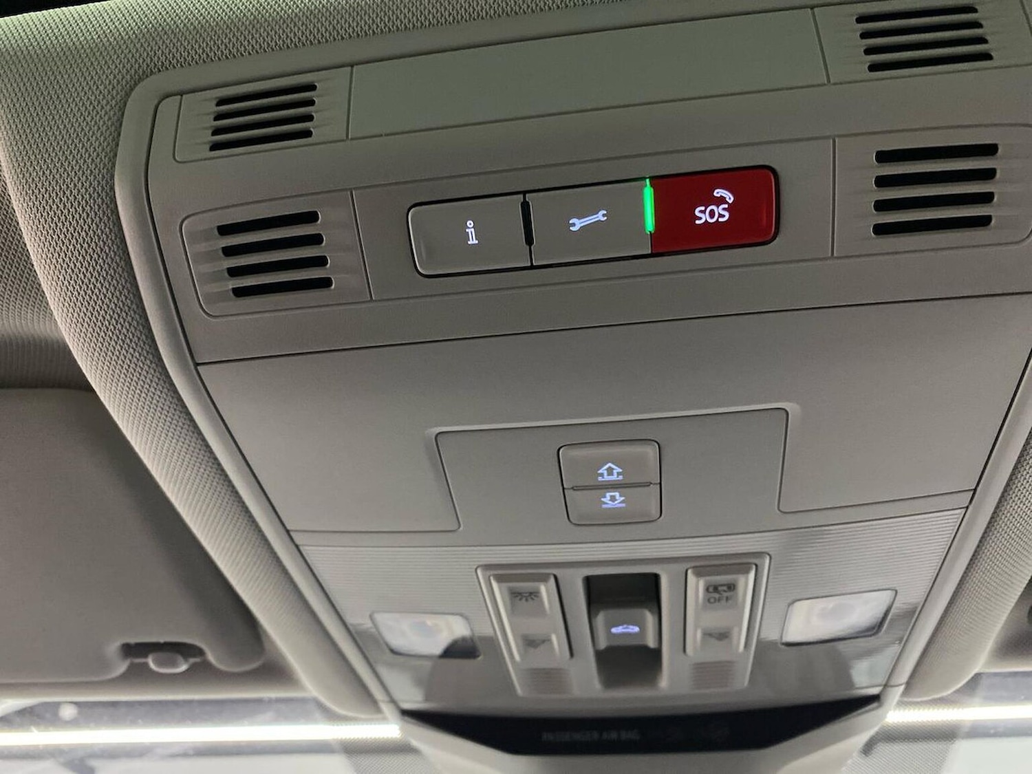 Used Volkswagen T-Roc 2022 for sale - 76506197: Photo 14