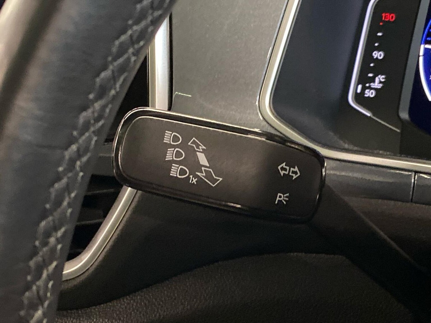 Used Volkswagen T-Roc 2022 for sale - 76506197: Photo 28