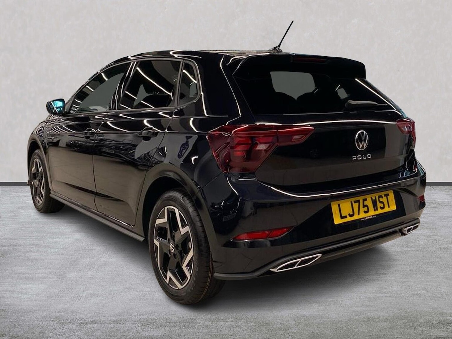 Used Volkswagen Polo 2026 for sale - 77901597: Photo 2