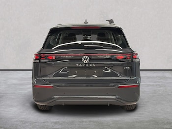 Used Volkswagen Touran 2025 for sale - 76144305: Photo 4