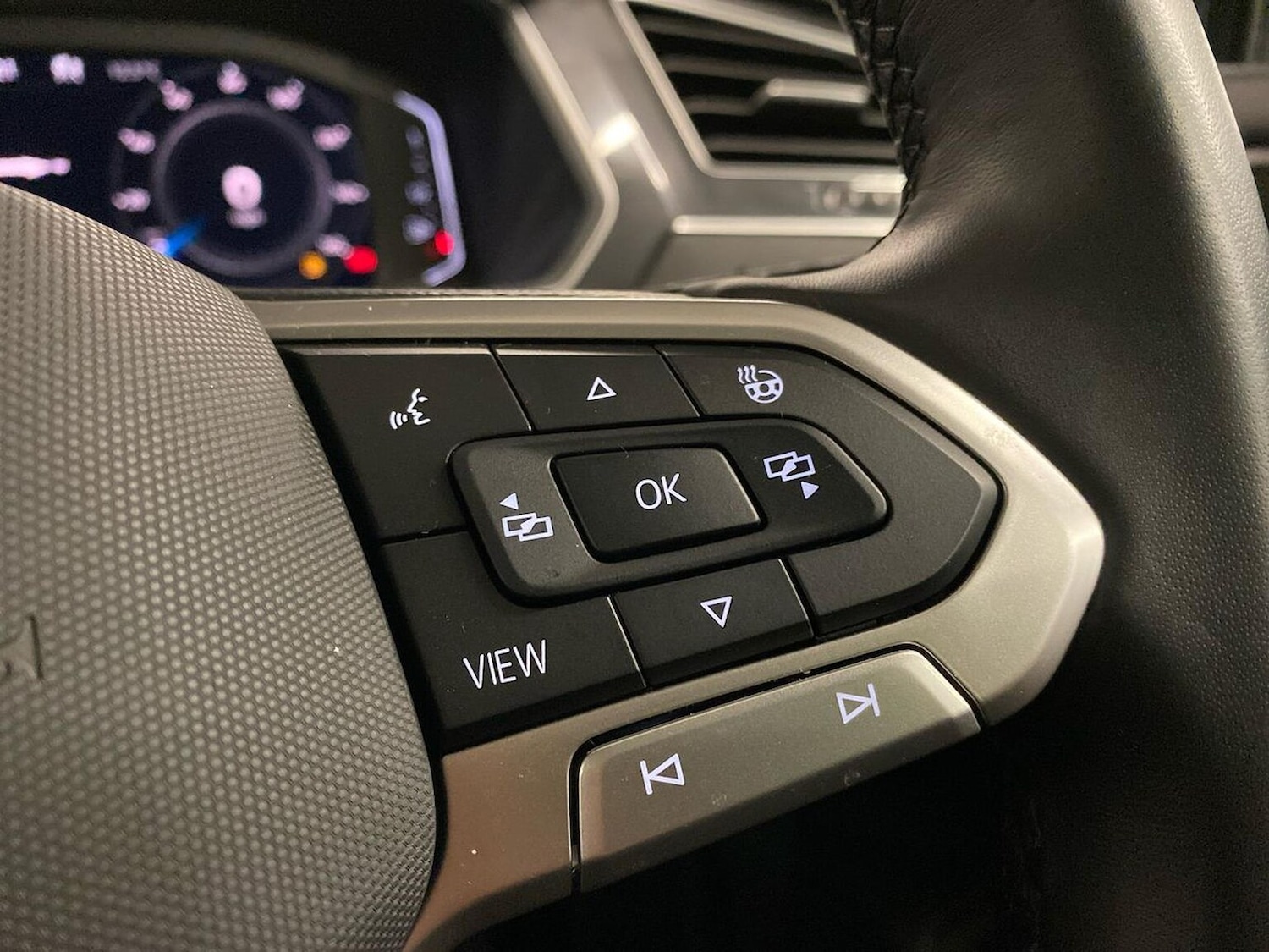 Used Volkswagen Tiguan Allspace 2024 for sale - 76770099: Photo 25