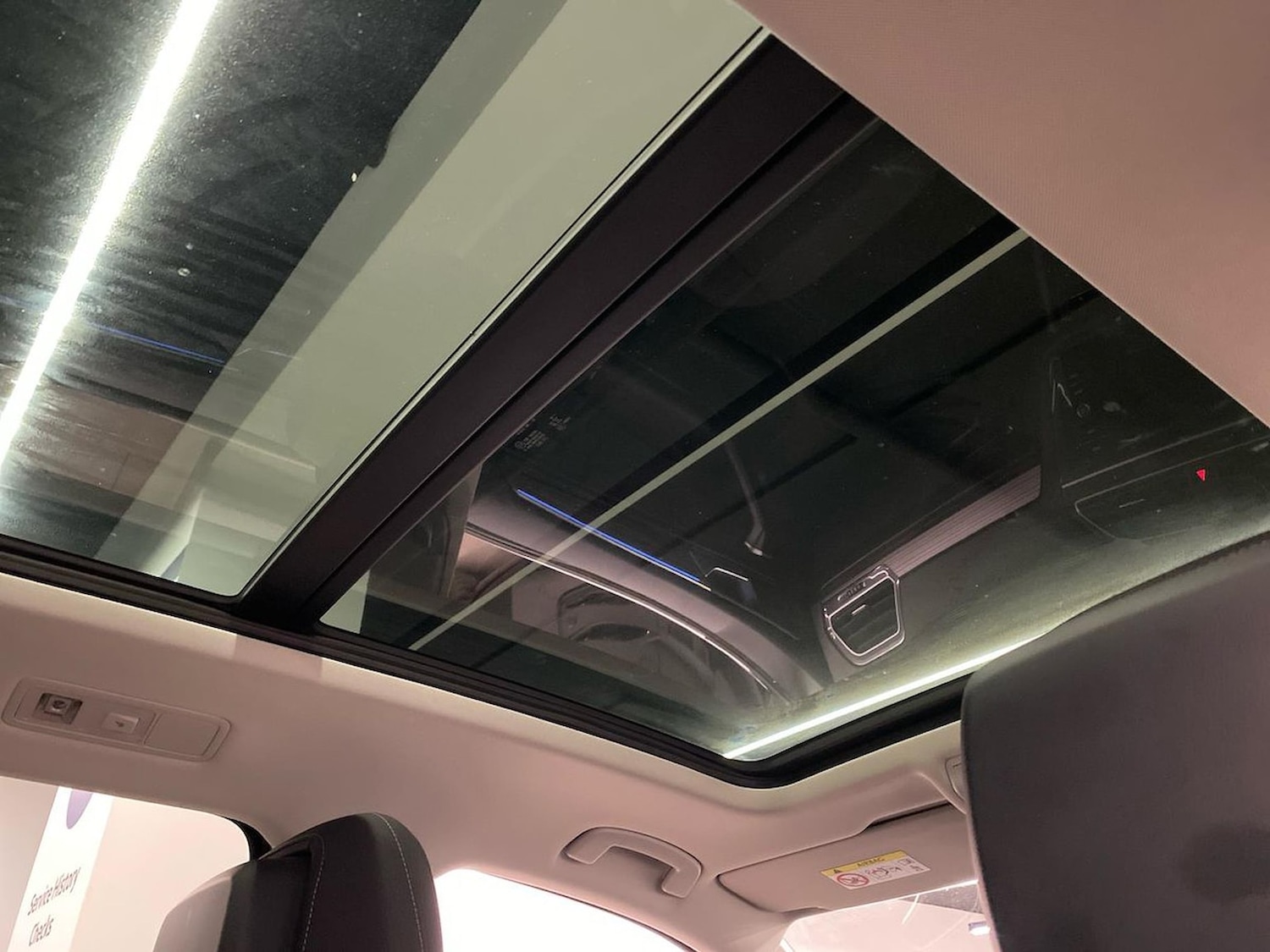 Used Volkswagen Tiguan Allspace 2024 for sale - 76770099: Photo 30