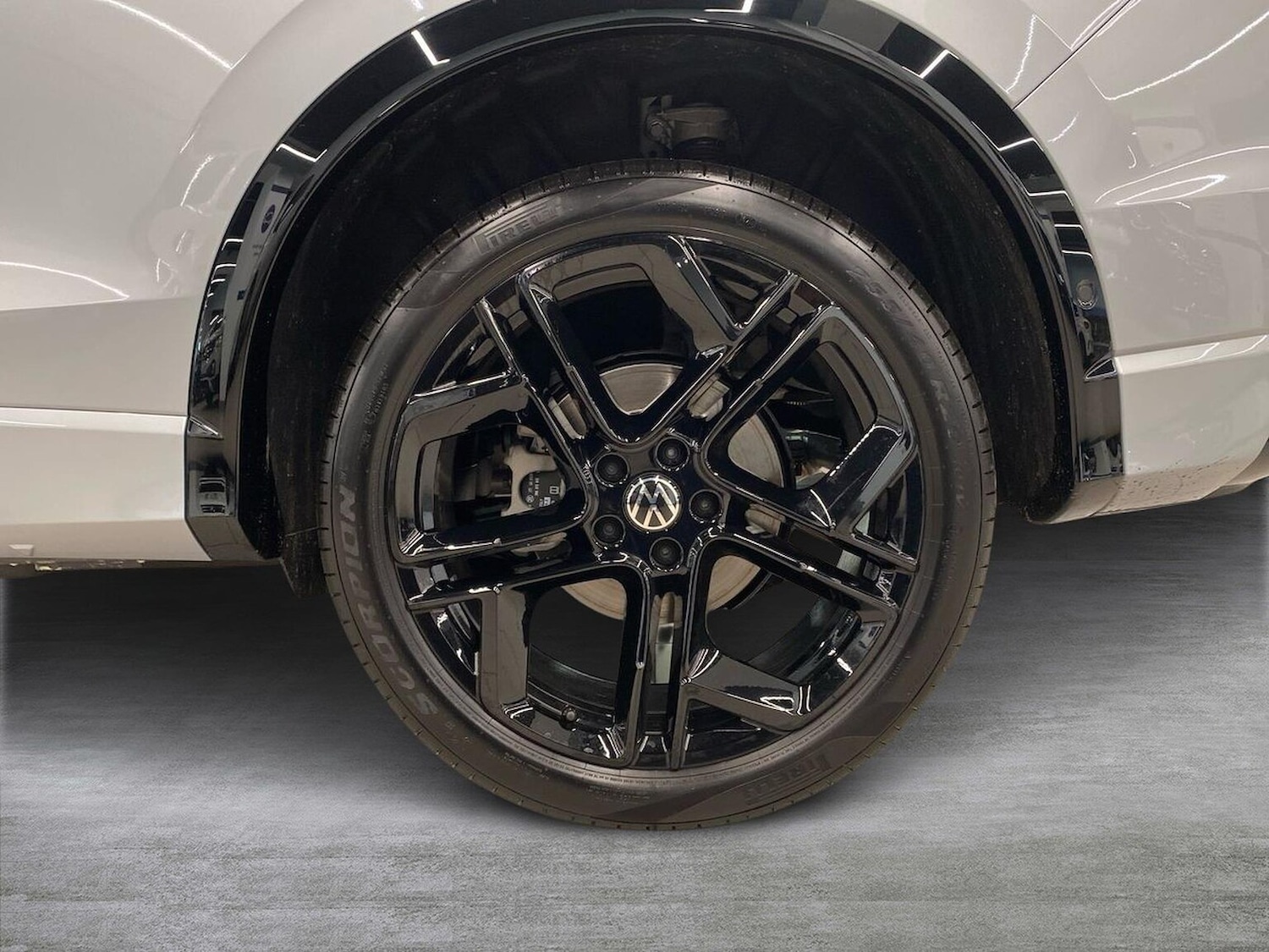 Used Volkswagen Tiguan 2025 for sale - 75975392: Photo 6
