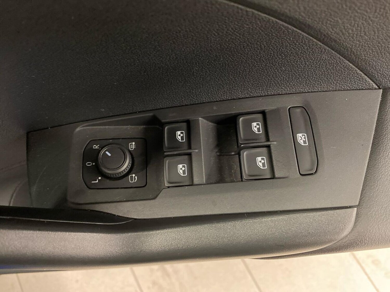 Used Volkswagen T-Cross 2023 for sale - 77487859: Photo 21