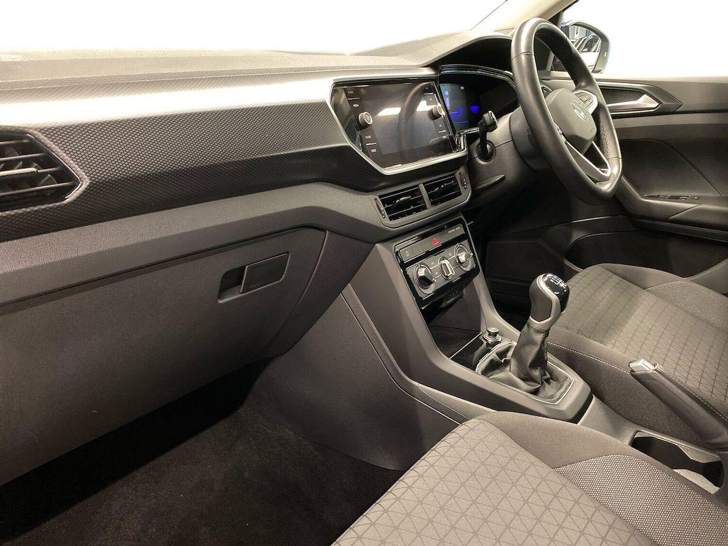 Used Volkswagen T-Cross 2023 for sale - 77487859: Photo 7