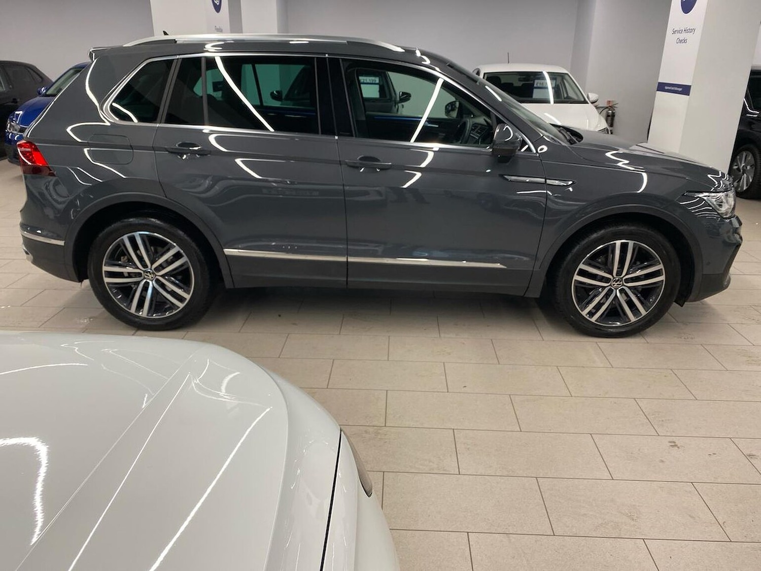 Used Volkswagen Tiguan 2020 for sale - 76879731: Photo 4