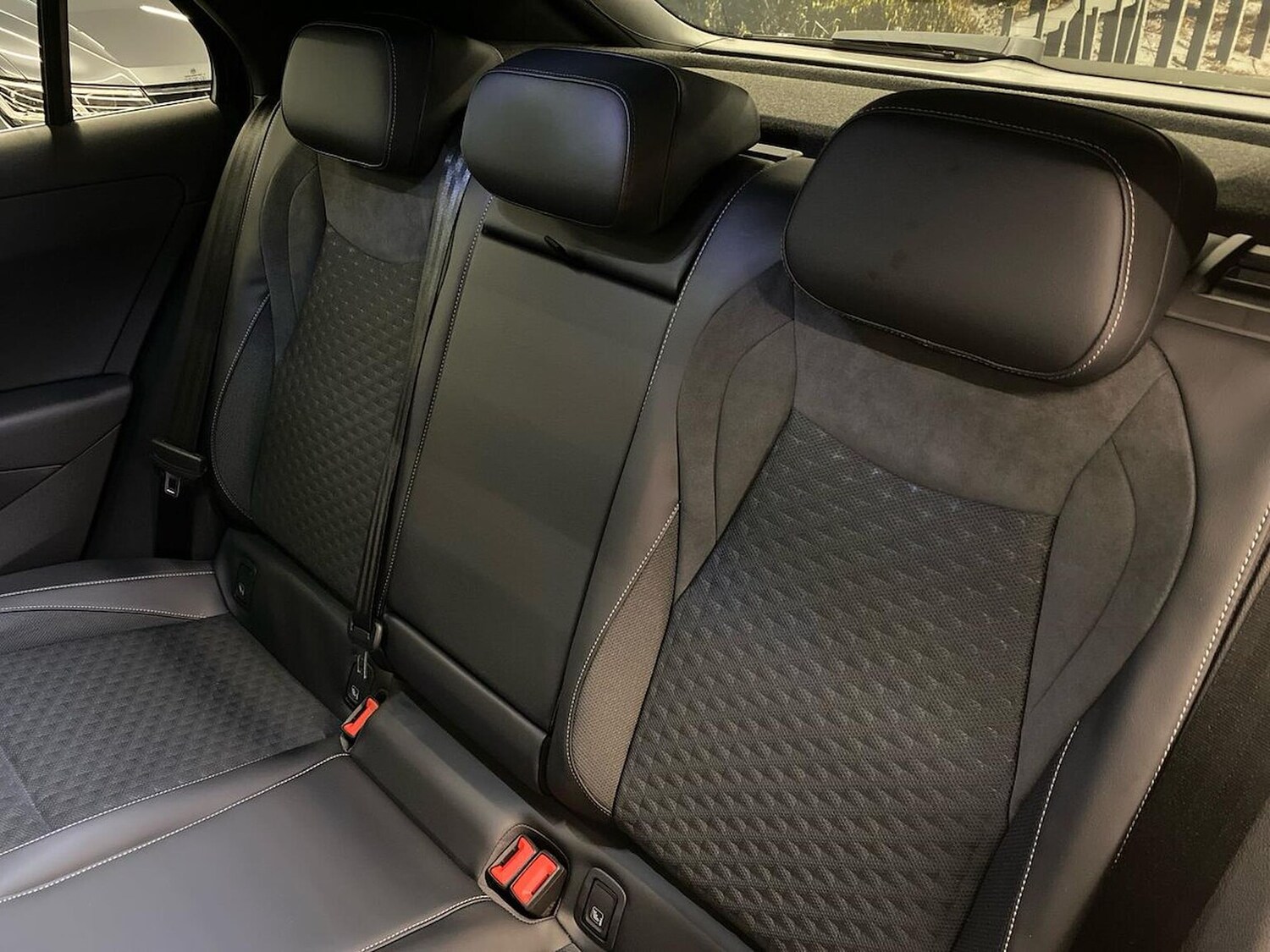 Used Volkswagen T-Roc 2026 for sale - 78195267: Photo 16