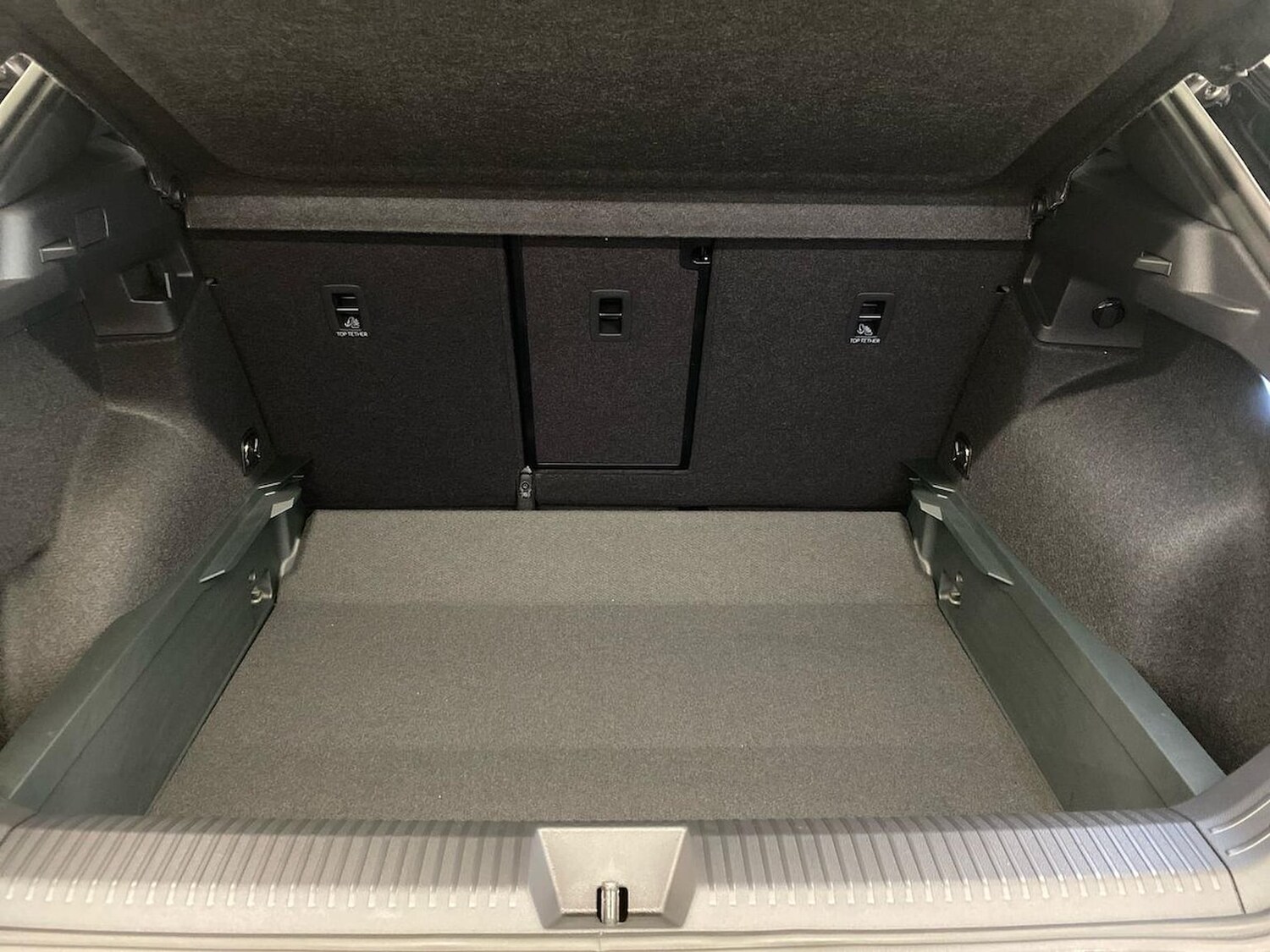 Used Volkswagen T-Roc 2026 for sale - 78195267: Photo 17