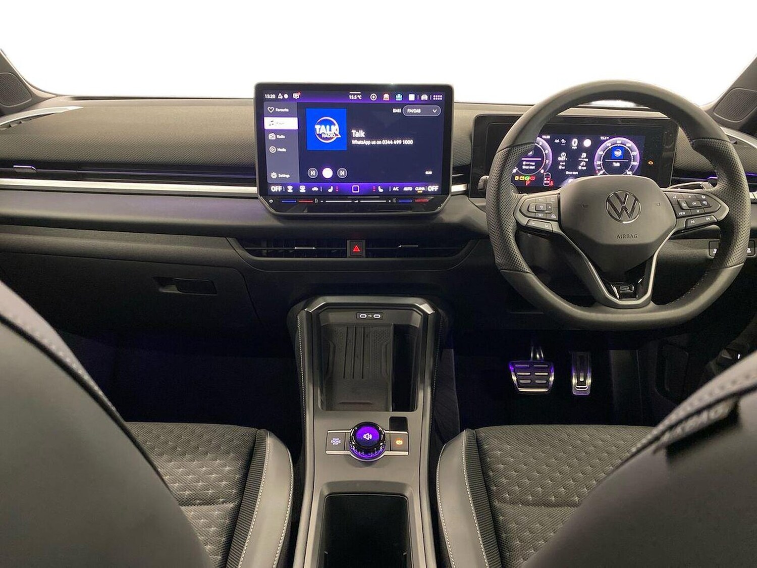 Used Volkswagen T-Roc 2026 for sale - 78195267: Photo 8