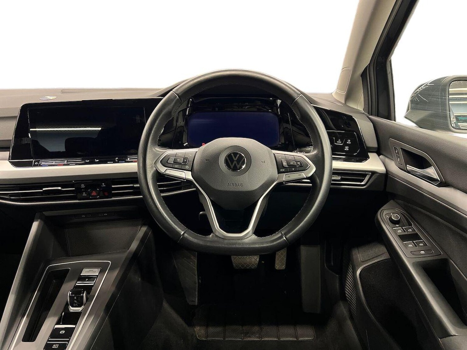 Used Volkswagen Golf 2020 for sale - 76735615: Photo 9