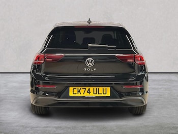 Used Volkswagen Golf 2024 for sale - 75958382: Photo