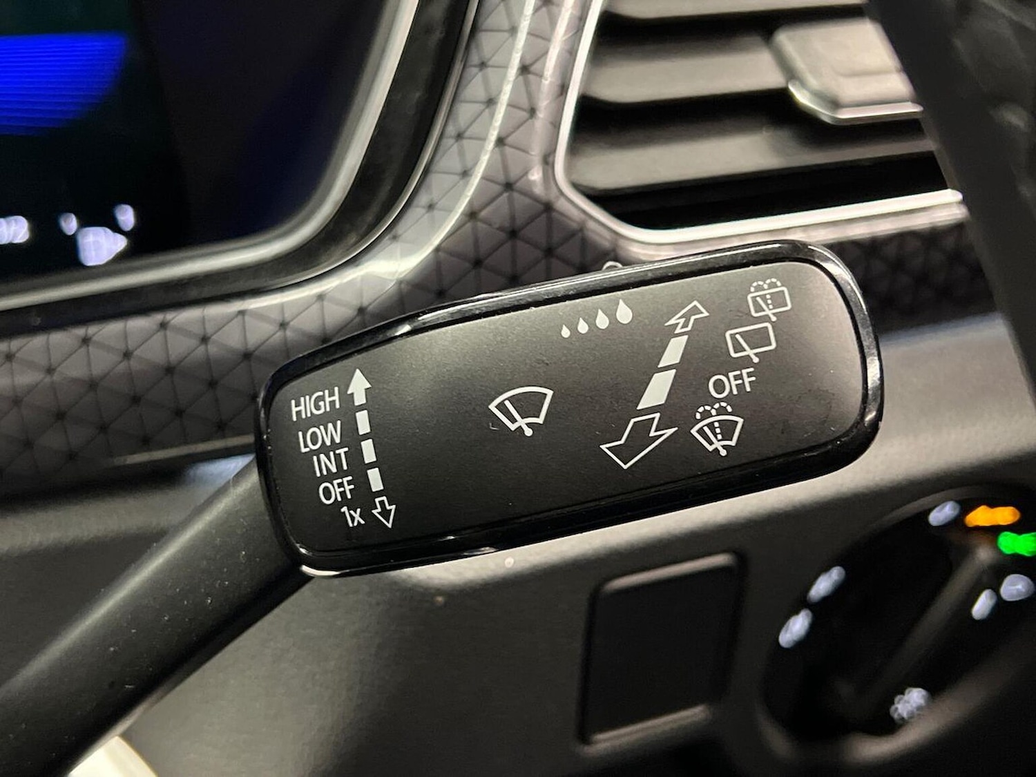 Used Volkswagen T-Cross 2022 for sale - 76559780: Photo 27