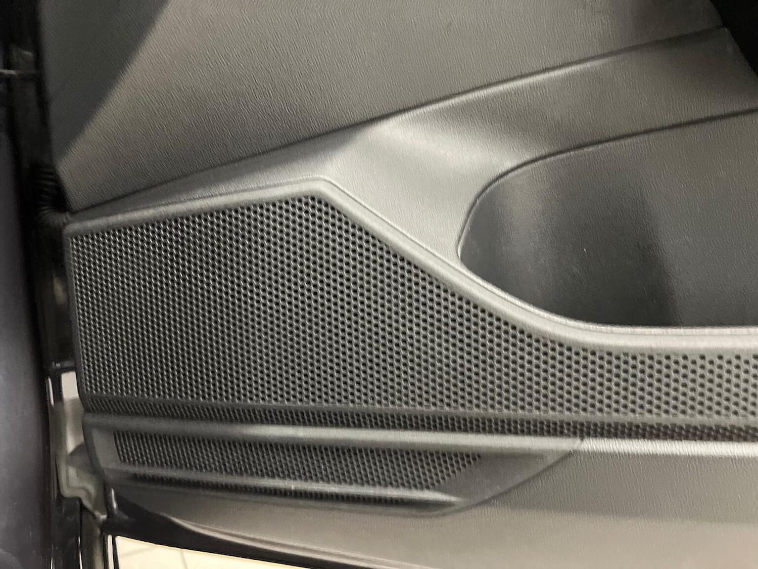 Used Volkswagen T-Cross 2022 for sale - 76559780: Photo 29