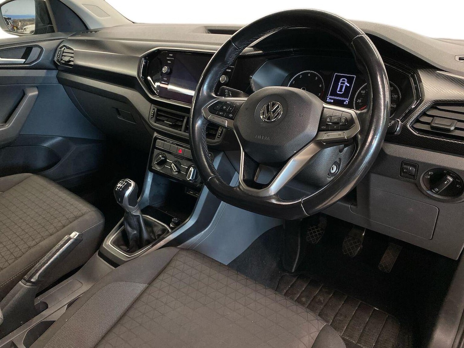 Used Volkswagen T-Cross 2020 for sale - 76497309: Photo 15