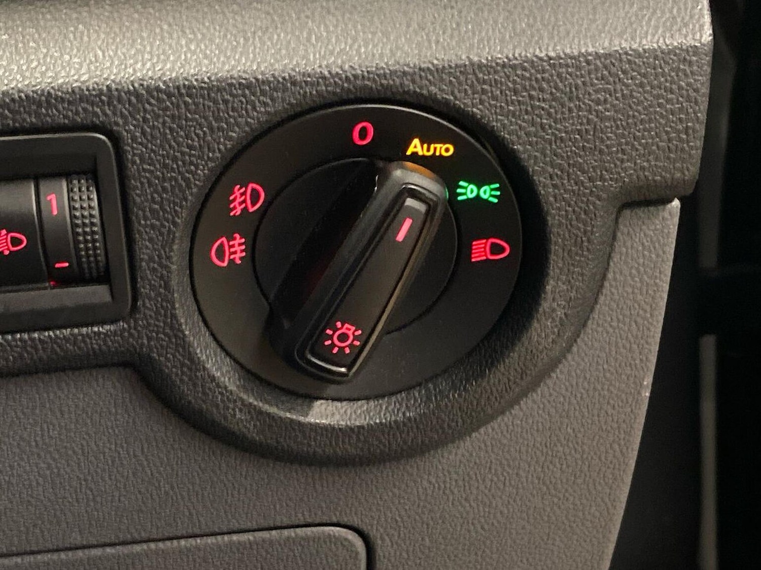 Used Volkswagen T-Cross 2020 for sale - 76497309: Photo 22