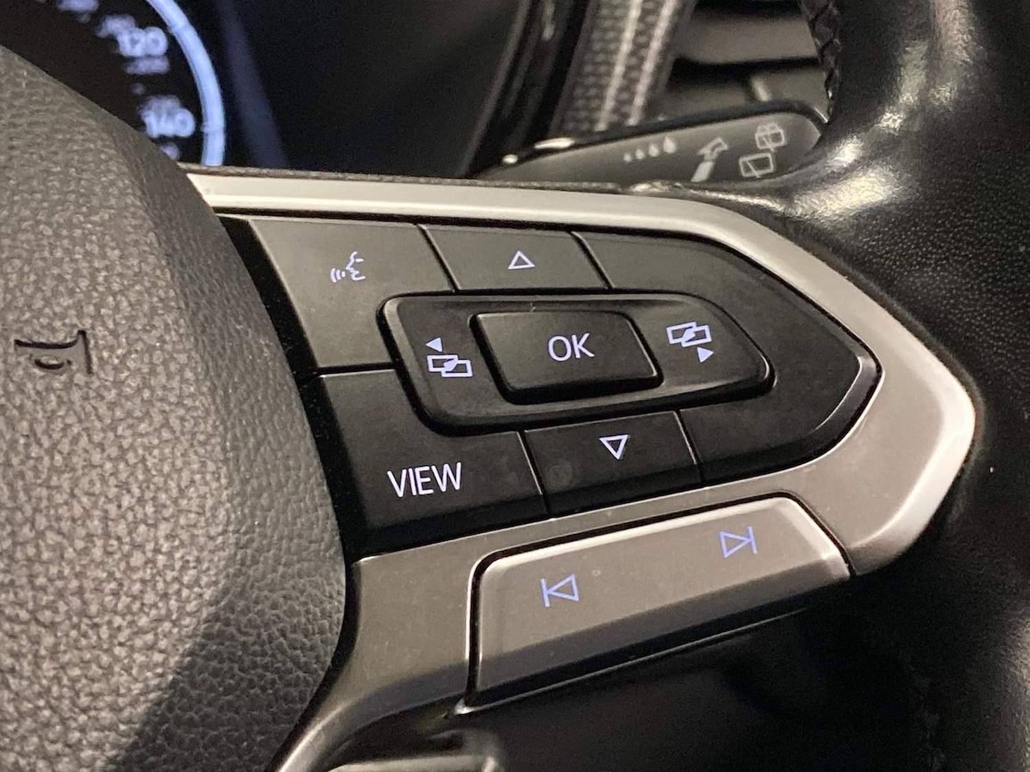 Used Volkswagen T-Cross 2020 for sale - 76497309: Photo 24