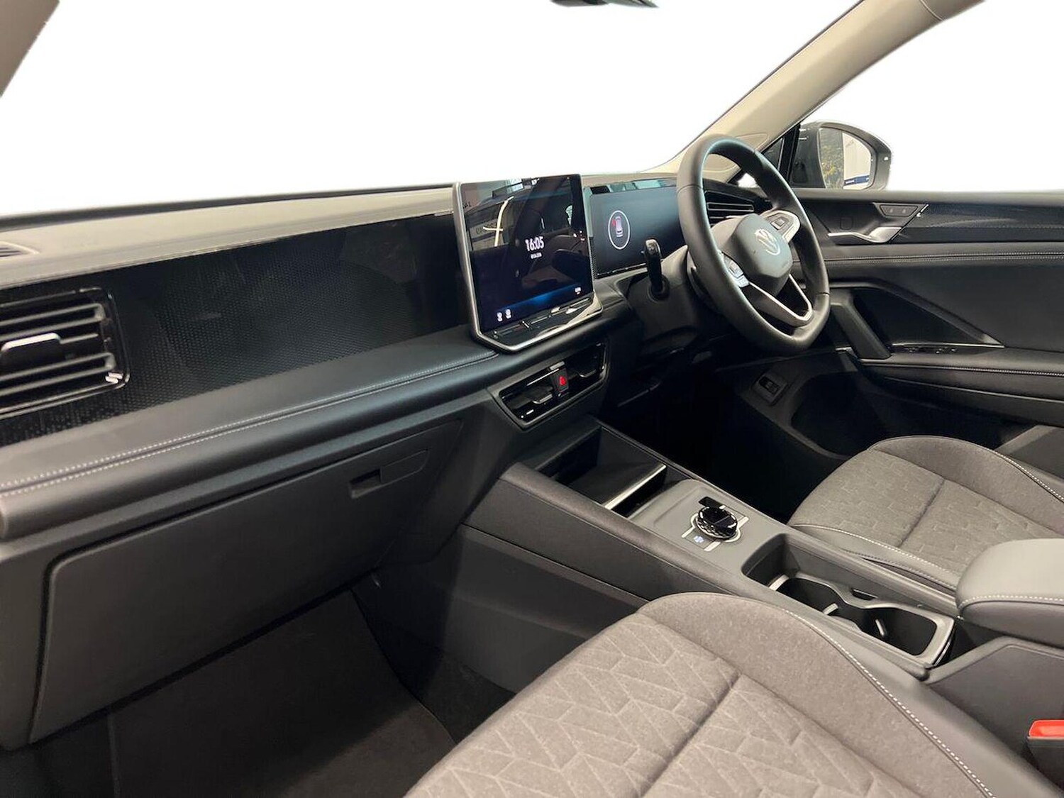 Used Volkswagen Tiguan 2026 for sale - 78195343: Photo 7