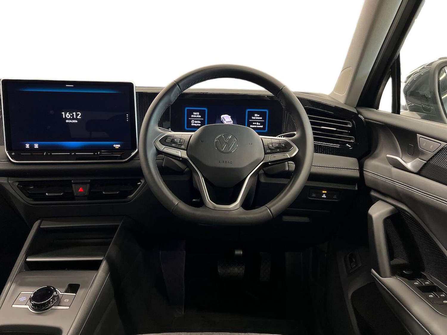 Used Volkswagen Tiguan 2026 for sale - 78195343: Photo 9