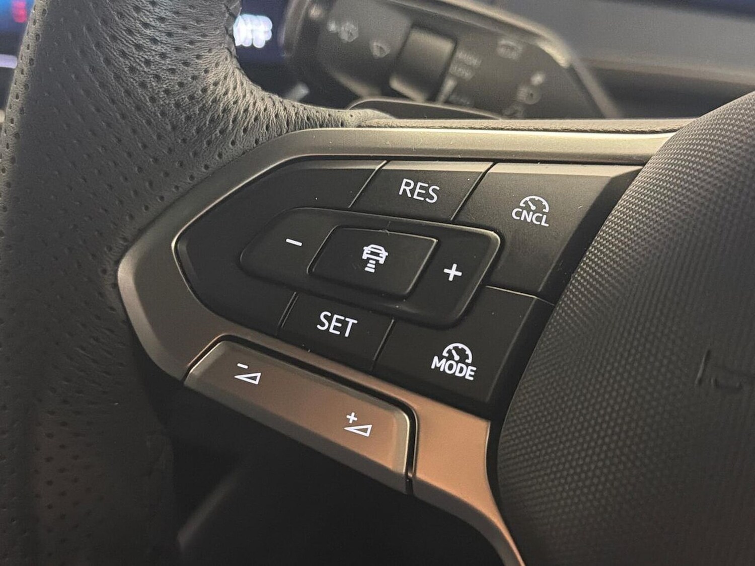 Used Volkswagen Touran 2025 for sale - 77487863: Photo 27