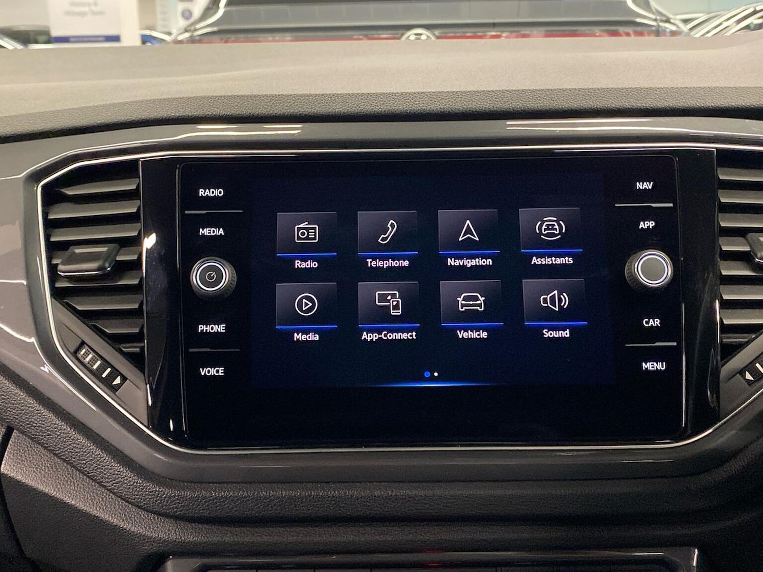 Used Volkswagen T-Roc 2021 for sale - 76287299: Photo 11