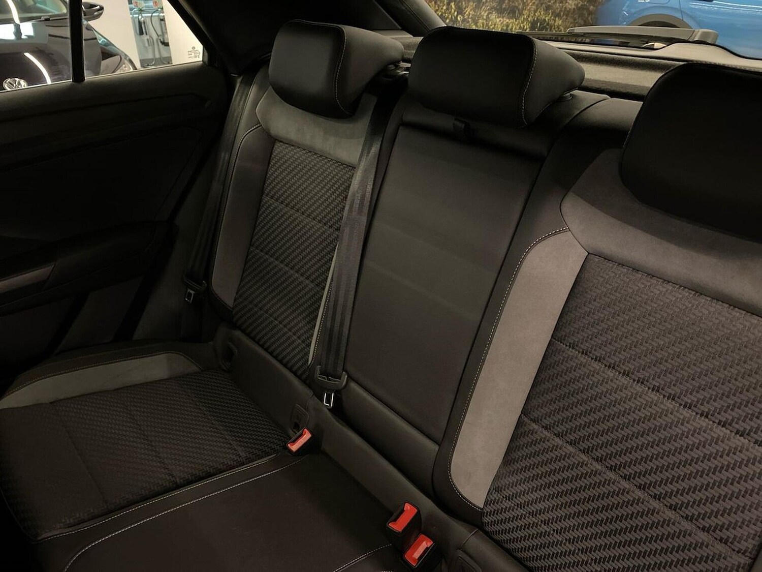 Used Volkswagen T-Roc 2021 for sale - 76287299: Photo 16