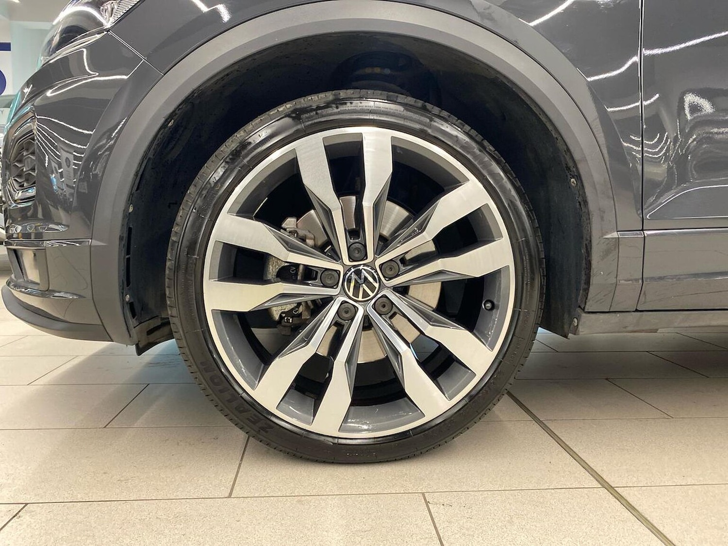 Used Volkswagen T-Roc 2021 for sale - 76287299: Photo 6