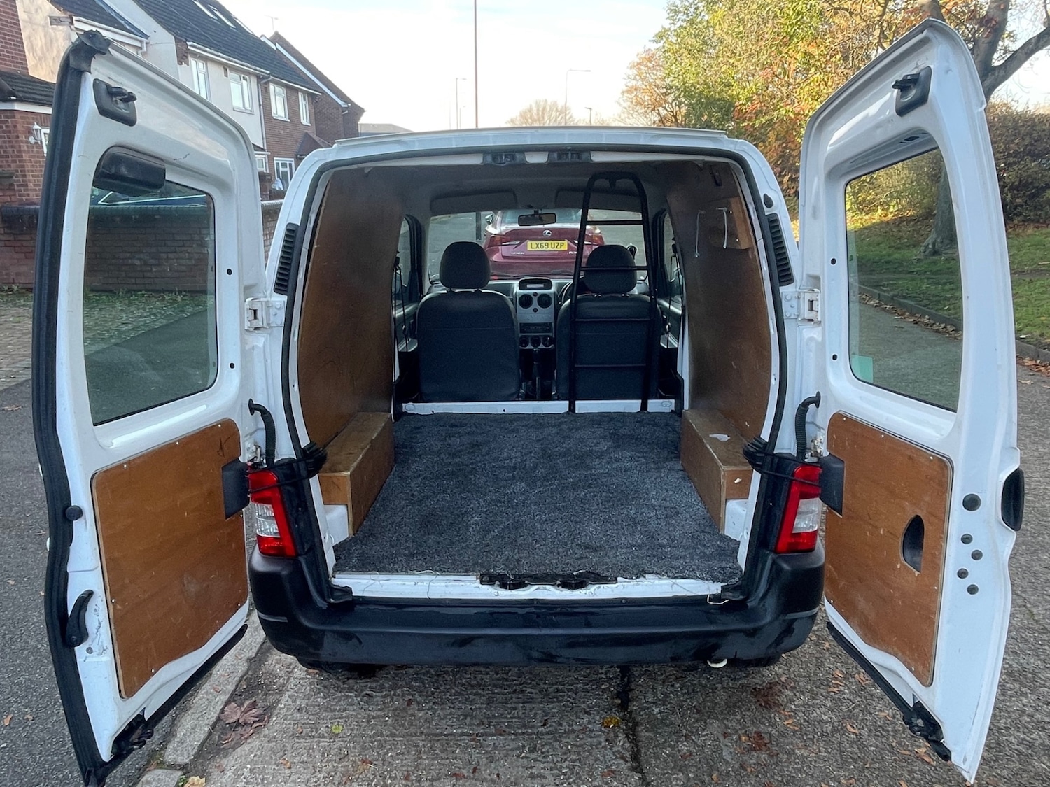 Used Citroen Berlingo 2009 for sale - 76862034: Photo 12