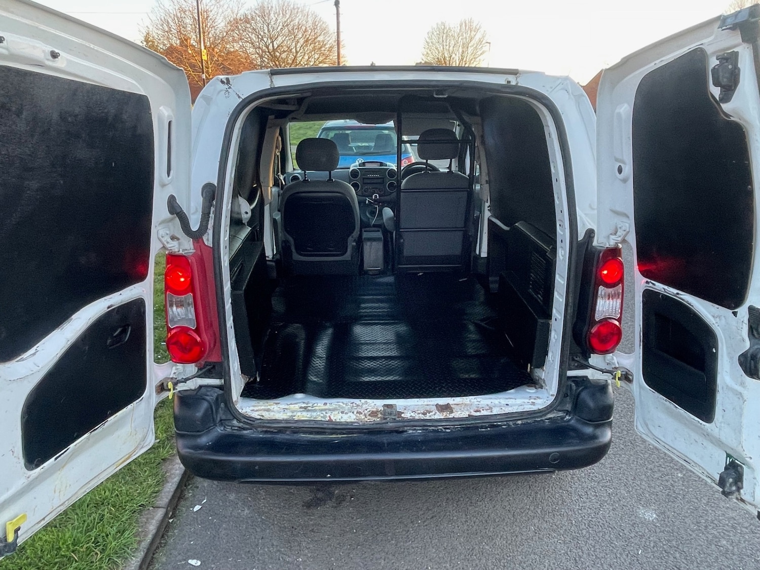 Used Citroen Berlingo 2010 for sale - 78028035: Photo 12