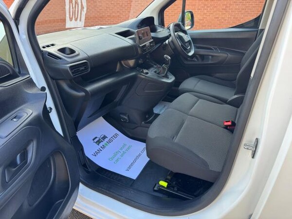 Used Peugeot Partner 2020 for sale - 76127315: Photo 30