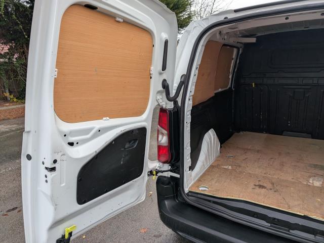 Used Peugeot Partner 2021 for sale - 76791819: Photo 21