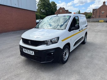 Used Peugeot Partner 2020 for sale - 75241749: Photo