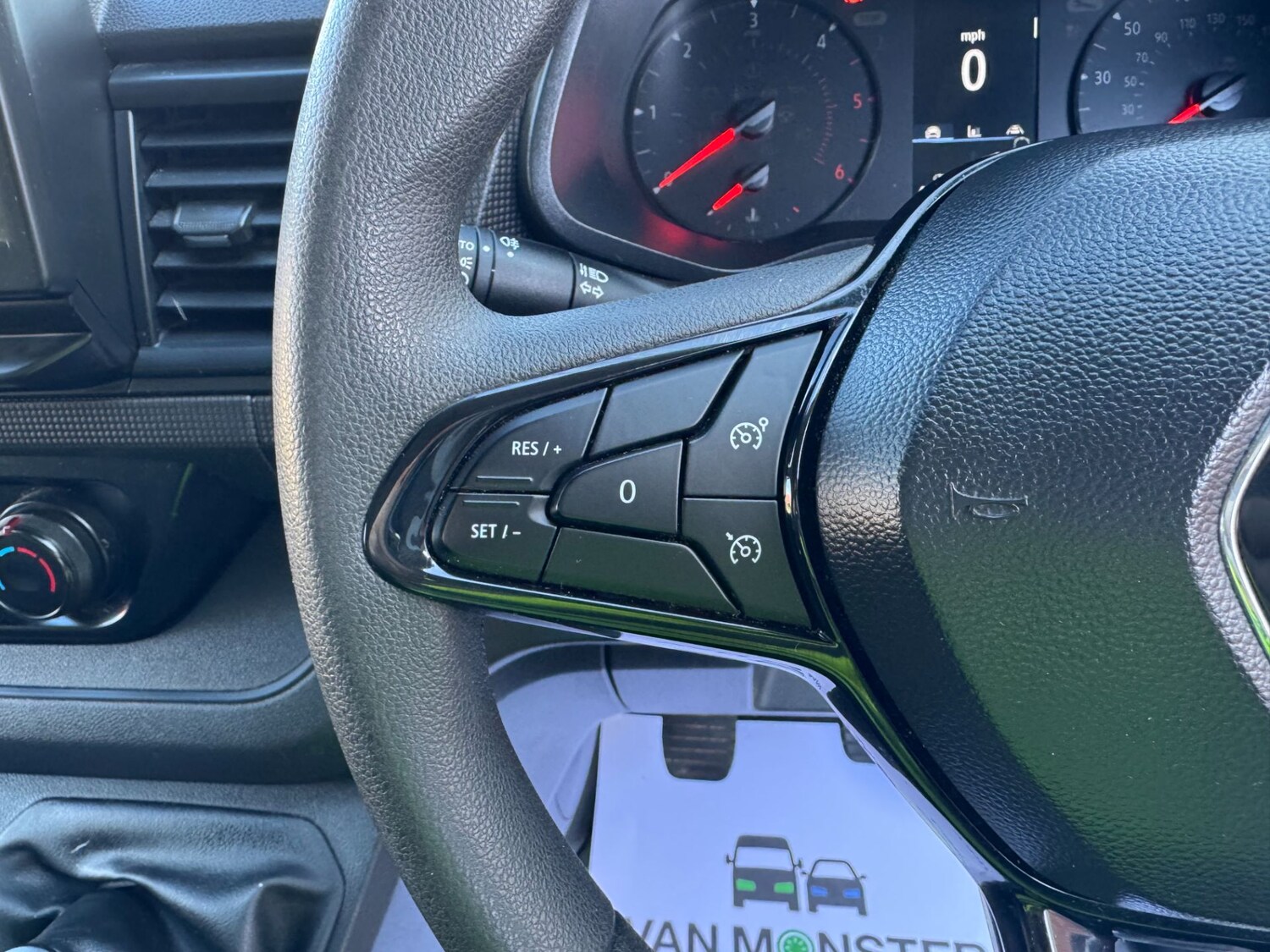 Used Renault Trafic 2022 for sale - 78028786: Photo 22