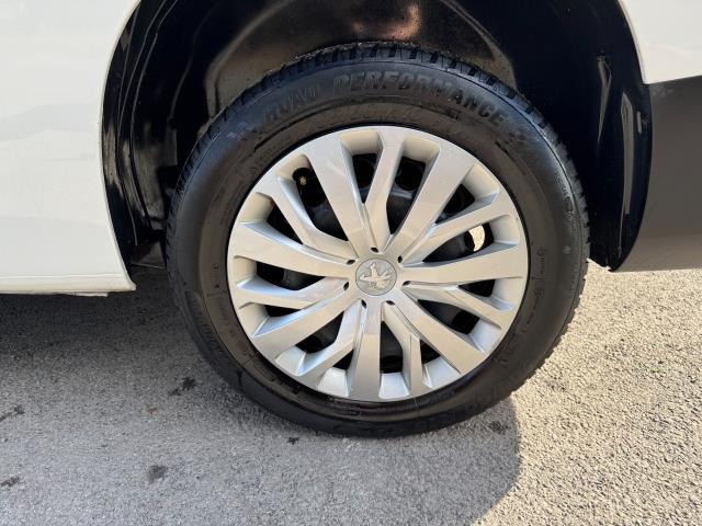 Used Peugeot Partner 2020 for sale - 77048147: Photo 59