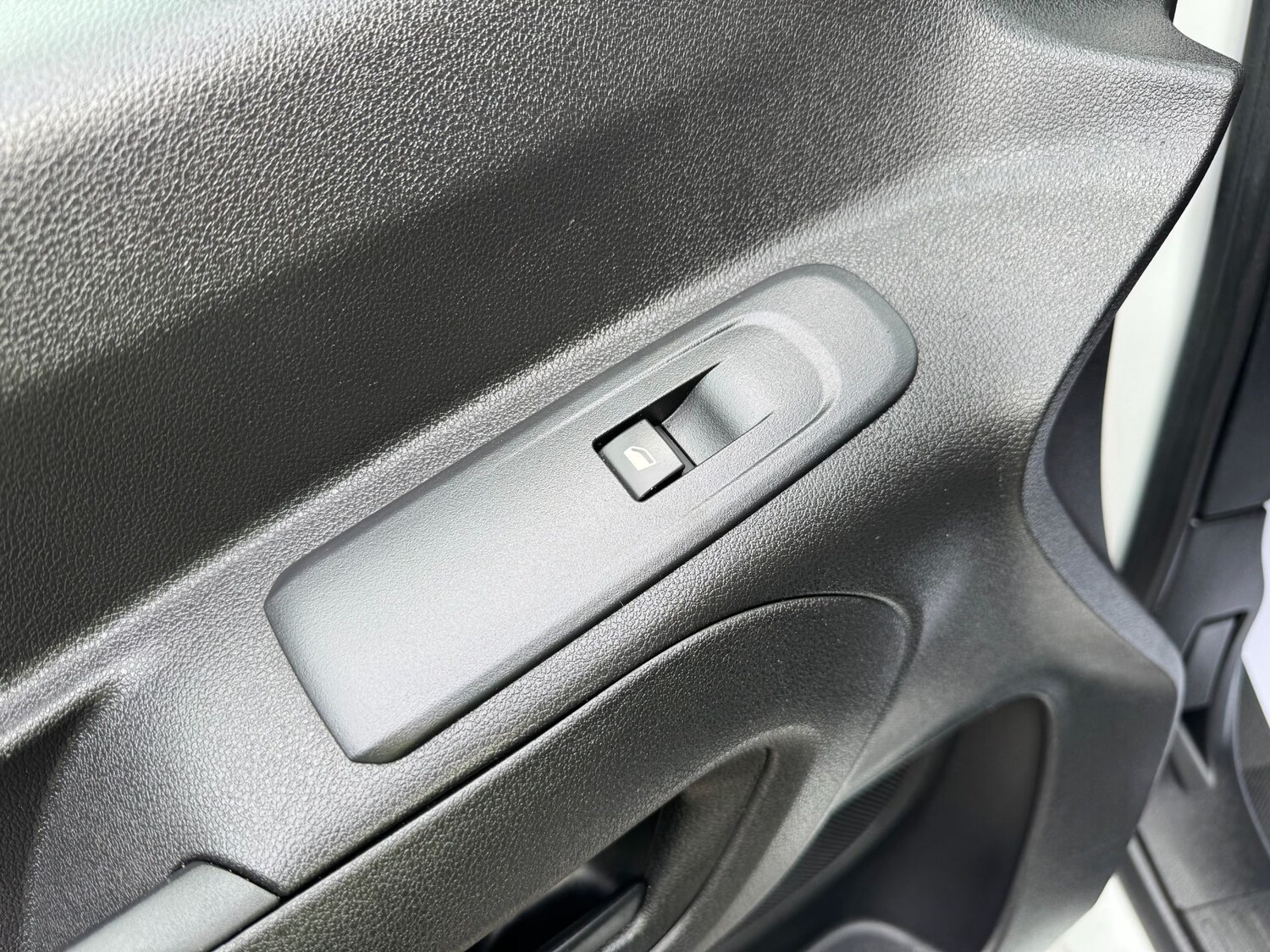 Used Peugeot Partner 2021 for sale - 78028781: Photo 35