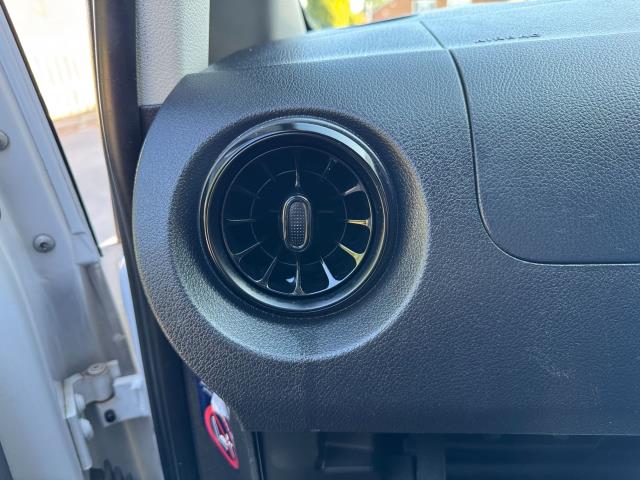 Used Mercedes-Benz Vito 2022 for sale - 76611660: Photo 48