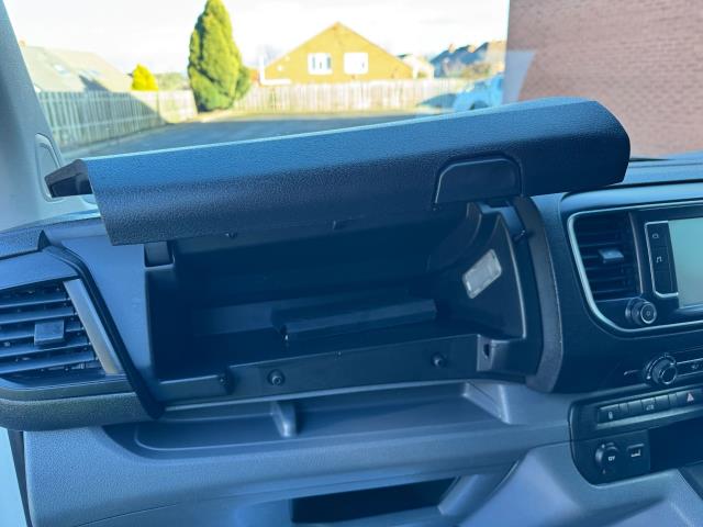 Used Vauxhall Vivaro 2020 for sale - 77501738: Photo 39