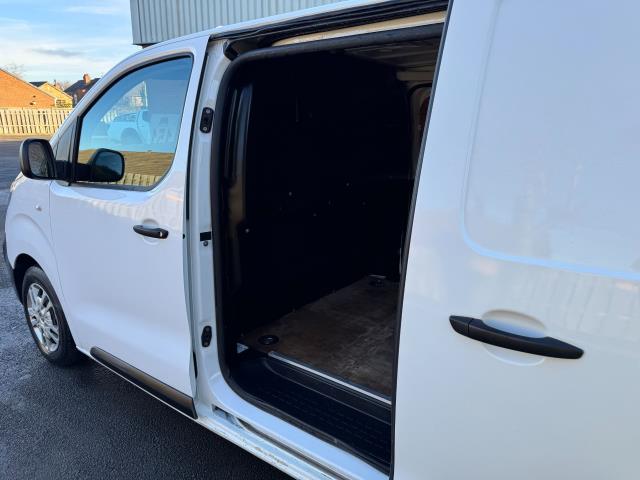 Used Vauxhall Vivaro 2020 for sale - 77501738: Photo 41