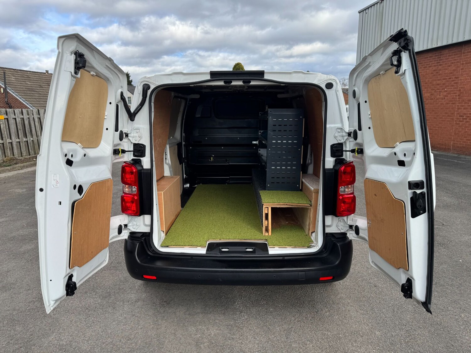 Used Peugeot Expert 2021 for sale - 77747071: Photo 46