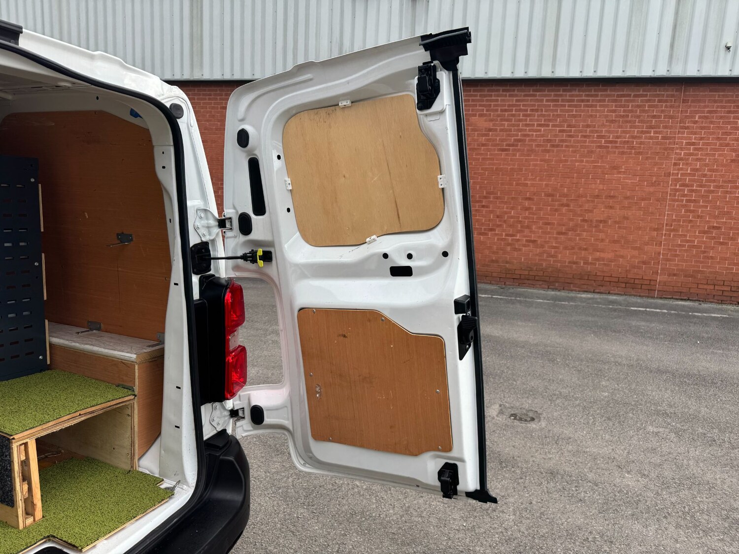 Used Peugeot Expert 2021 for sale - 77747071: Photo 54