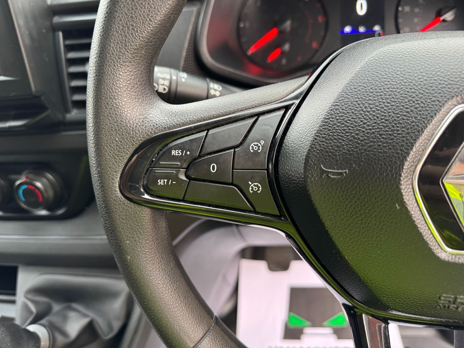 Used Renault Trafic 2022 for sale - 77335928: Photo 22