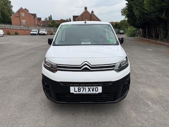 Used Citroen Berlingo 2022 for sale - 76222478: Photo