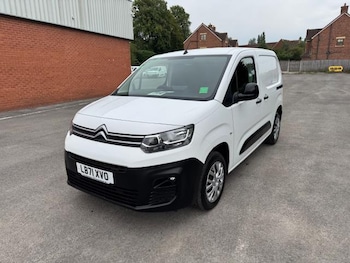 Used Citroen Berlingo 2022 for sale - 76222478: Photo